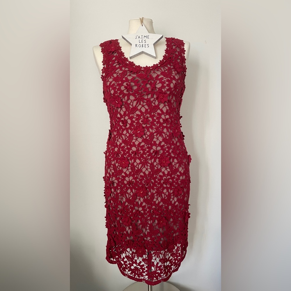 Charlotte Tarantola Wine Red Floral Crochet Bodycon Midi Dress - NWOT !